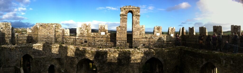 landscape view of the top wall of Blarney Castle from a tour